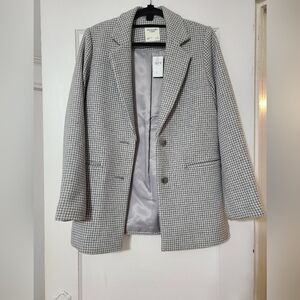 Abercrombie & Fitch Wool-Blend Blazer Coat in Light Grey Houndstooth